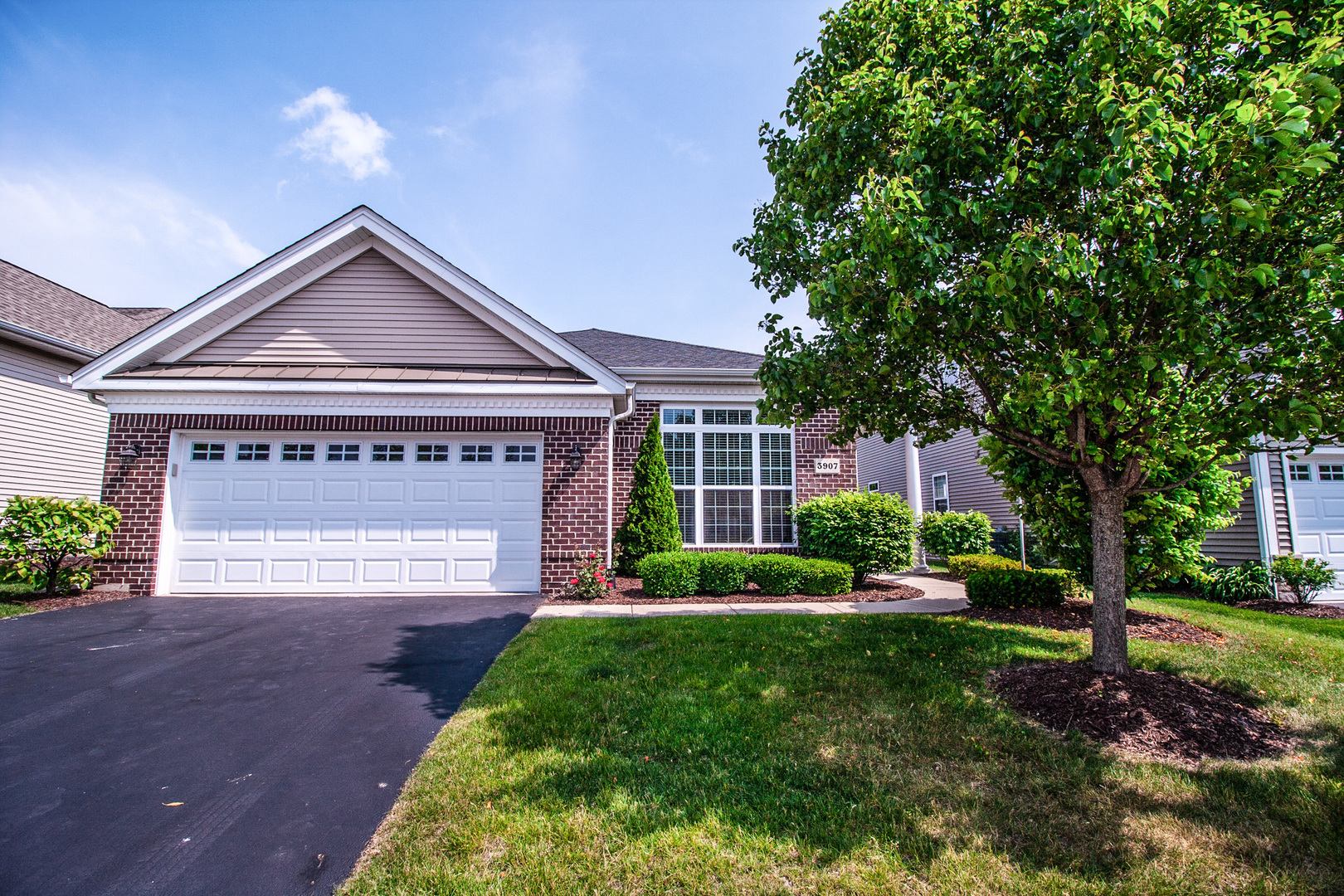 3907 Eagle Ridge Drive Property Photo 1