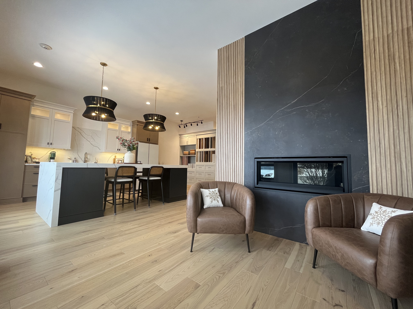 10625 Red Leaf Circle Property Photo 7