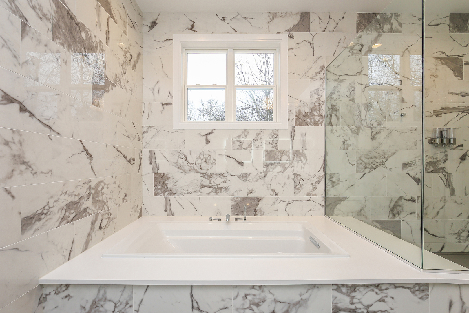 10625 Red Leaf Circle Property Photo 19