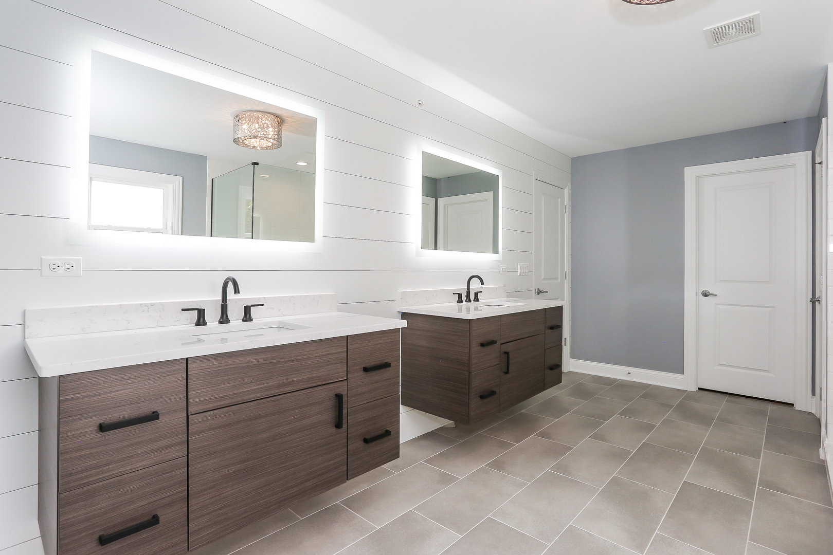 10625 Red Leaf Circle Property Photo 22