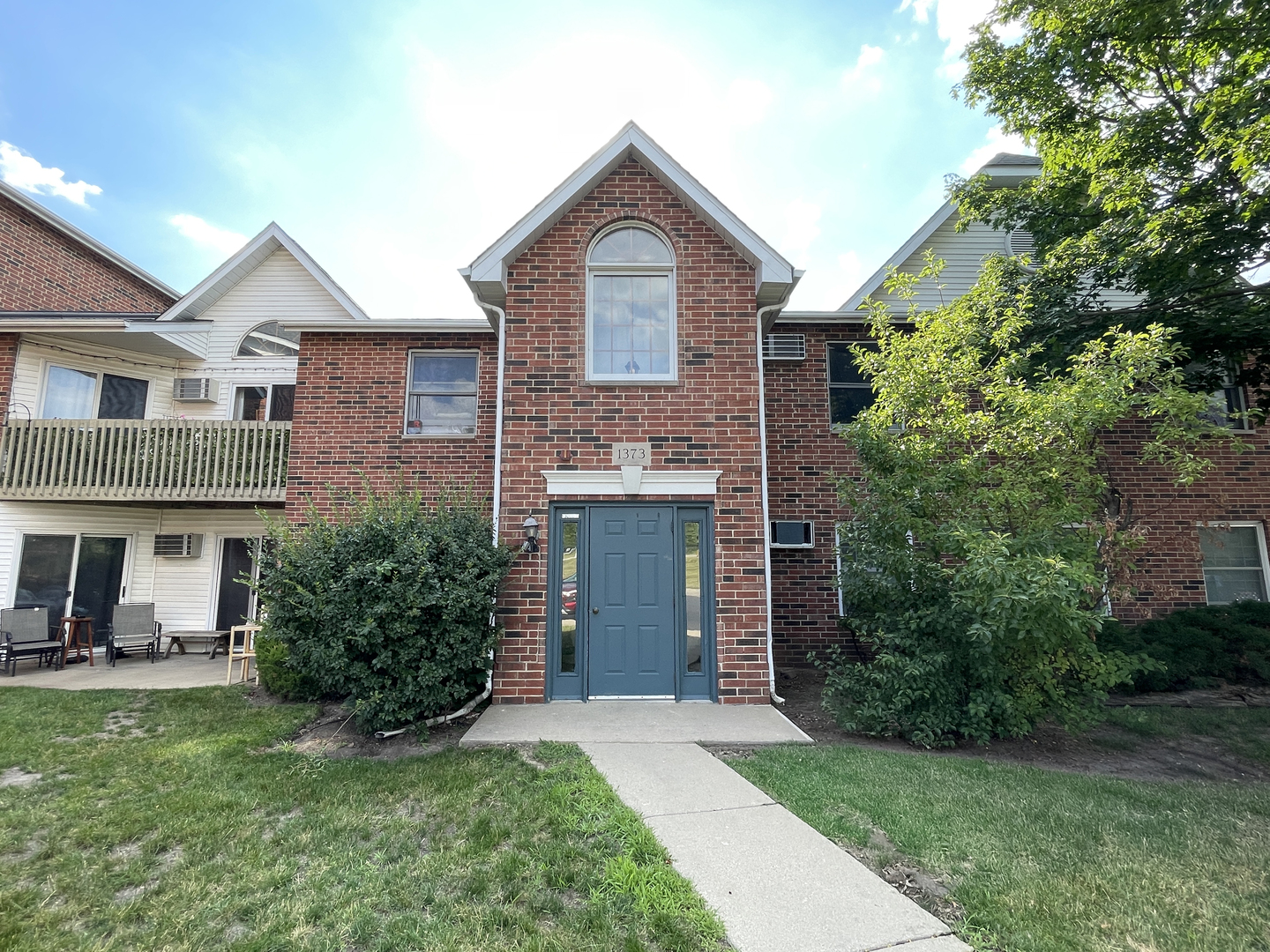 1373 Cunat Court 1b Property Photo 1