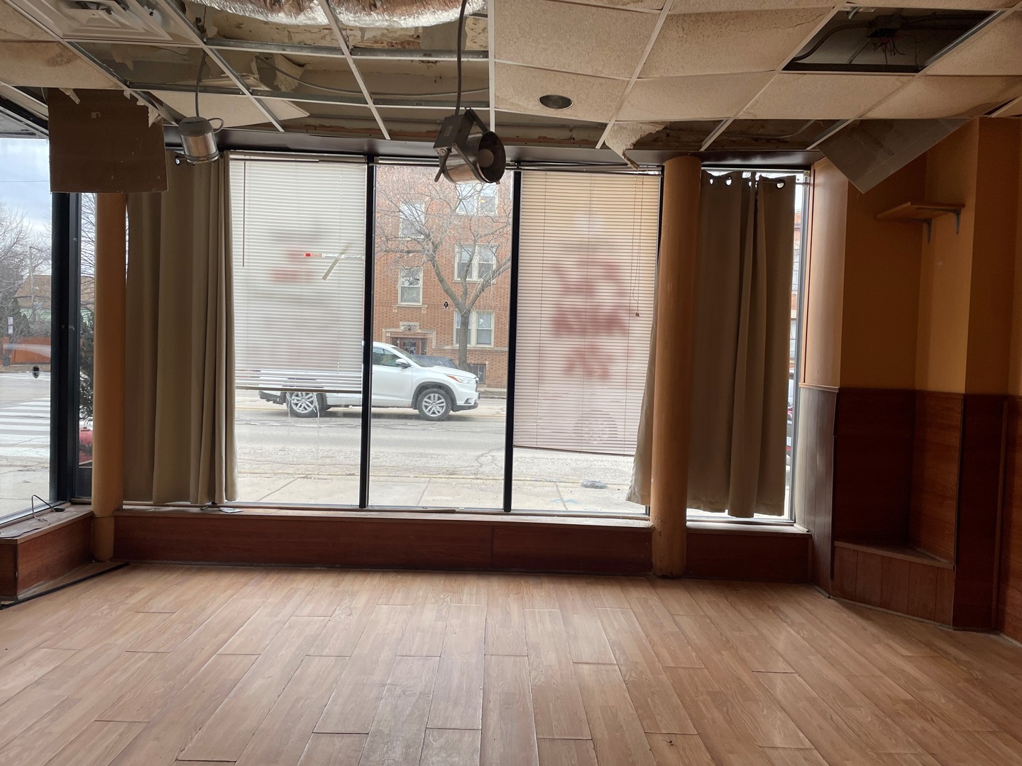 5633-53 N Ashland Avenue Property Photo 5