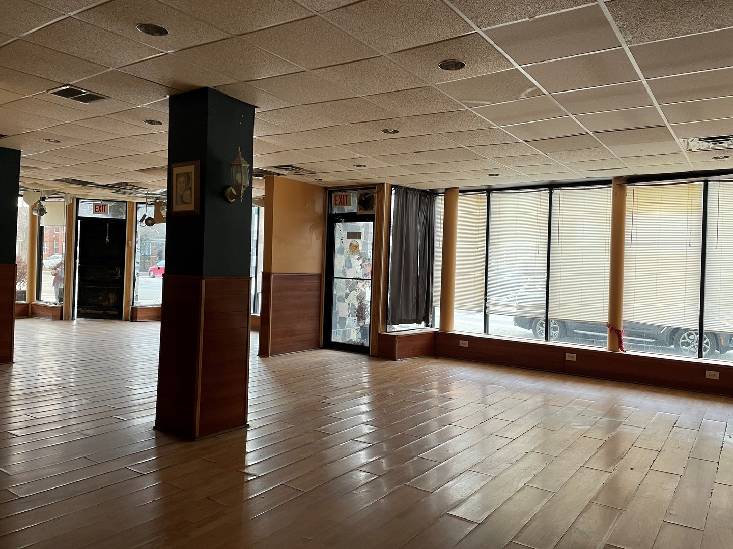 5633-53 N Ashland Avenue Property Photo 8