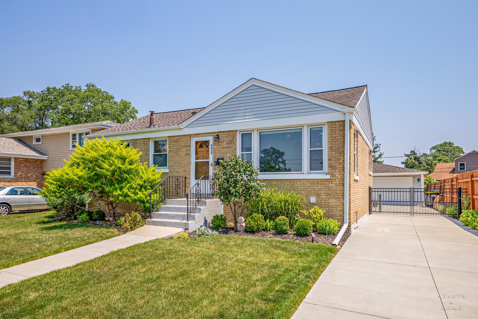 4429 Scott Street Property Photo 1
