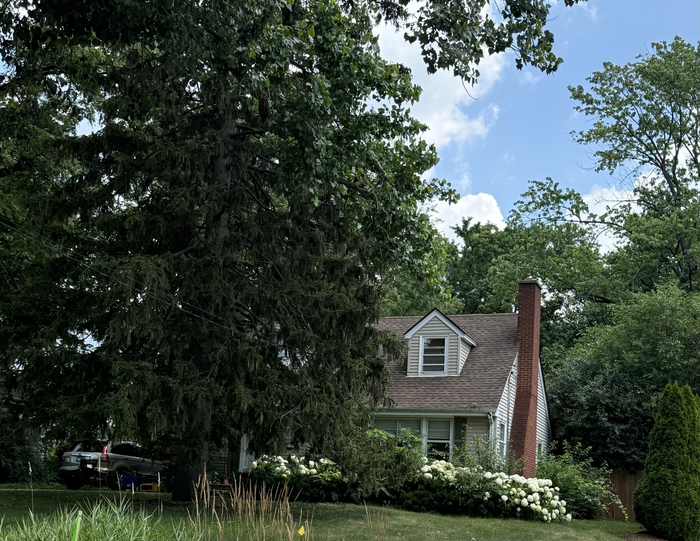 553 N Kenilworth Avenue Property Photo 1