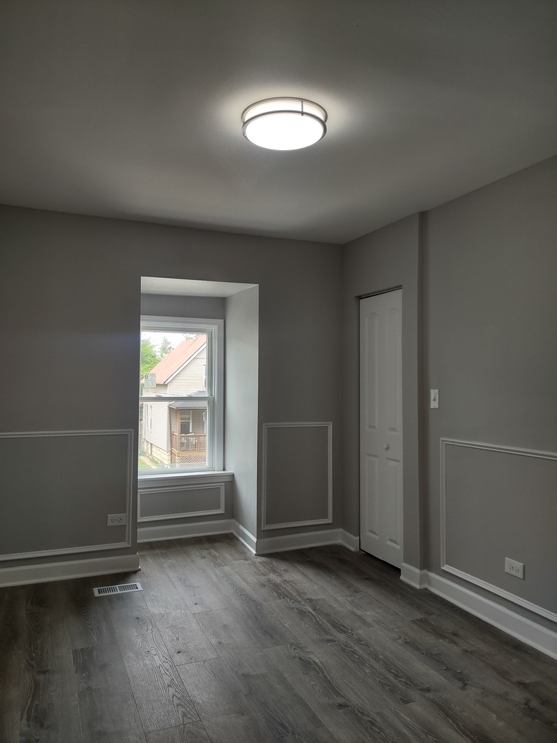 11531 S Perry Avenue Property Photo 13