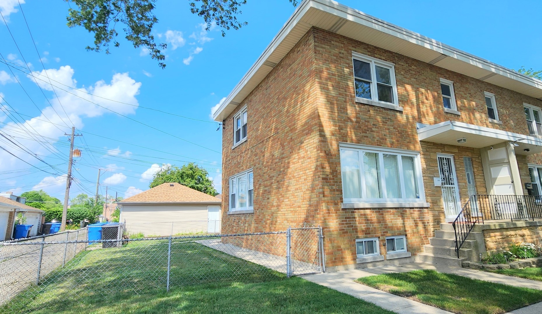5448 N Washtenaw Avenue Property Photo 1
