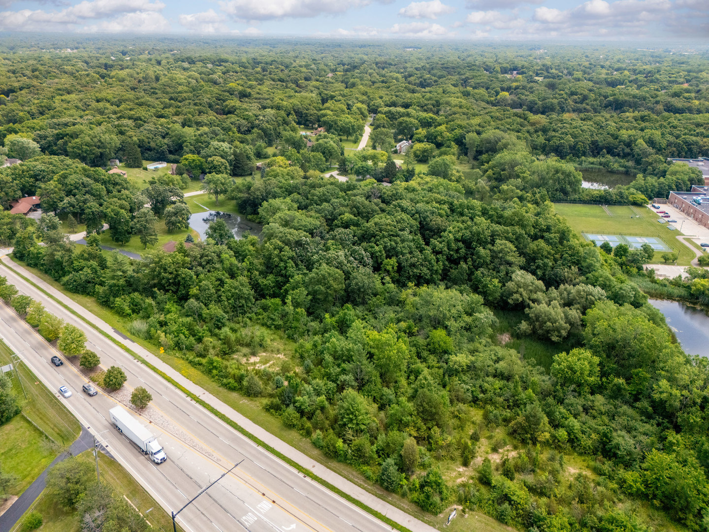 21031 N Quentin Road Property Photo 1
