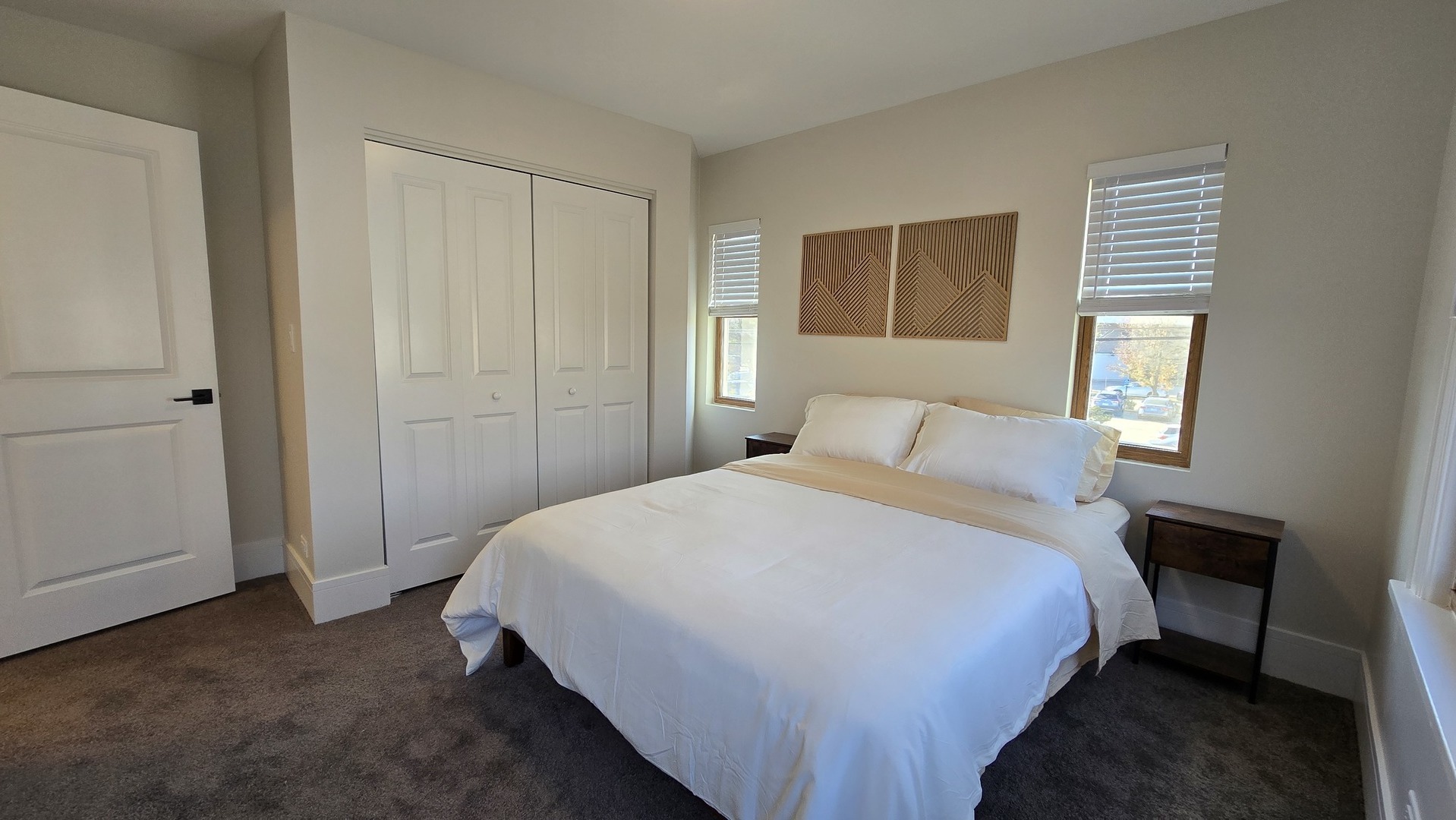 4000 Forest Avenue 6 Property Photo 17
