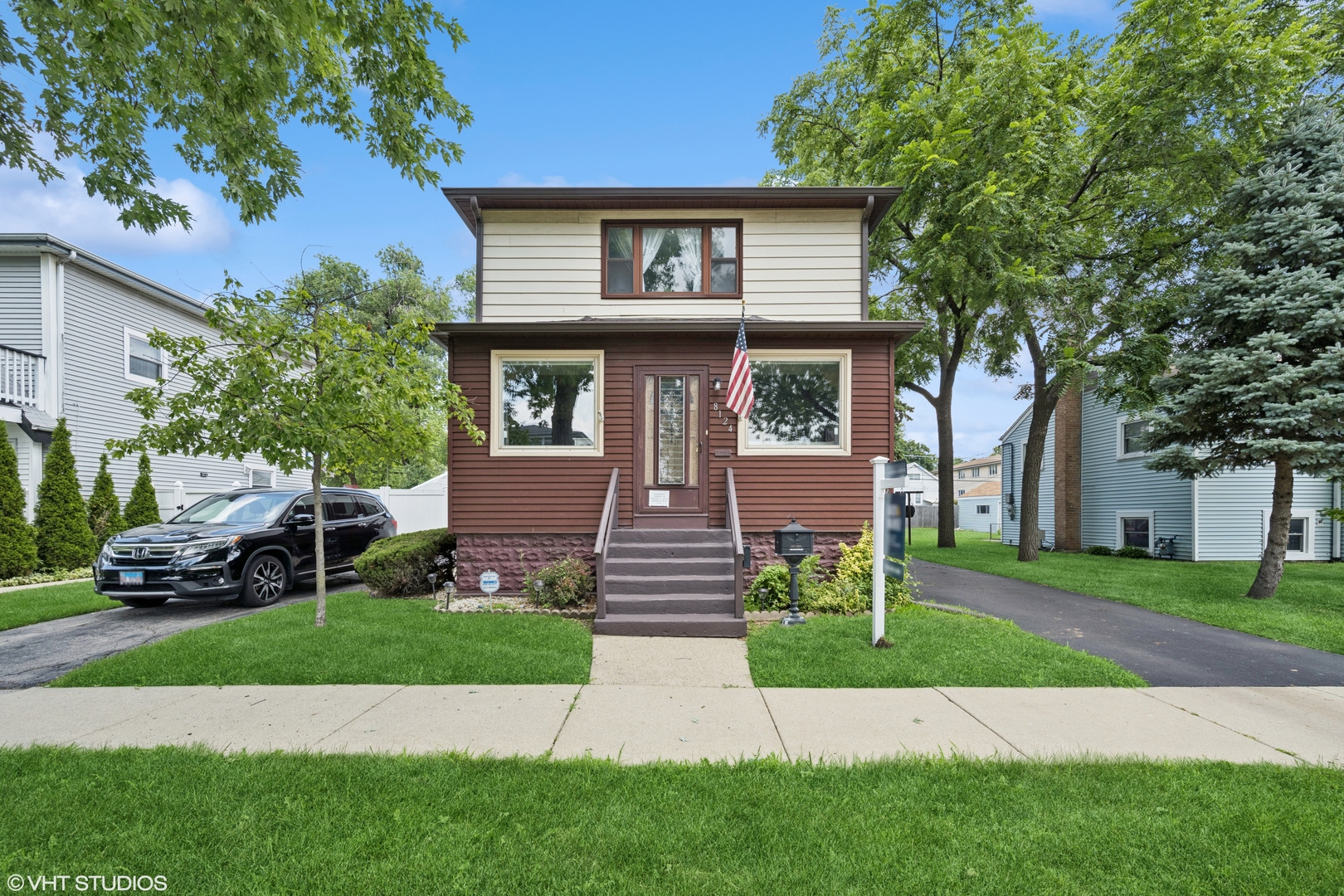 8124 44th St Property Photo 1