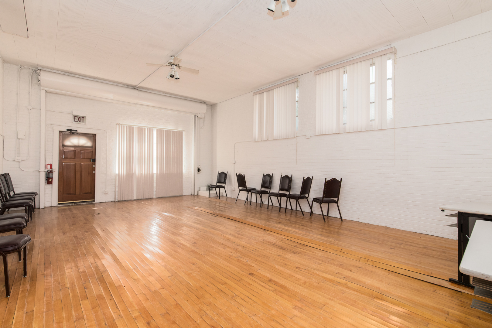 1330 Webford Avenue Property Photo 6