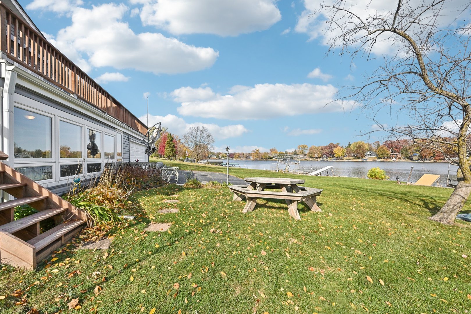 7 Holiday Drive Property Photo 24