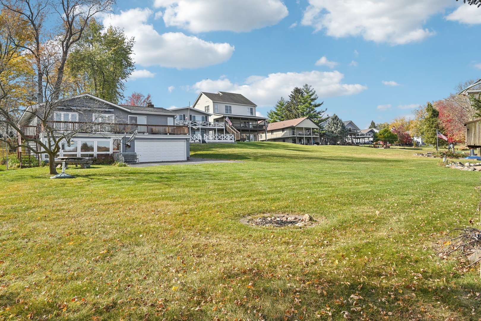 7 Holiday Drive Property Photo 26