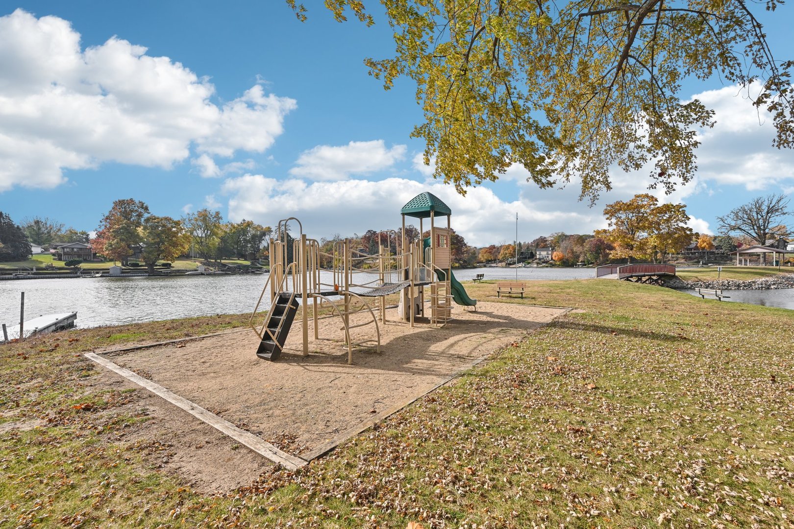 7 Holiday Drive Property Photo 33