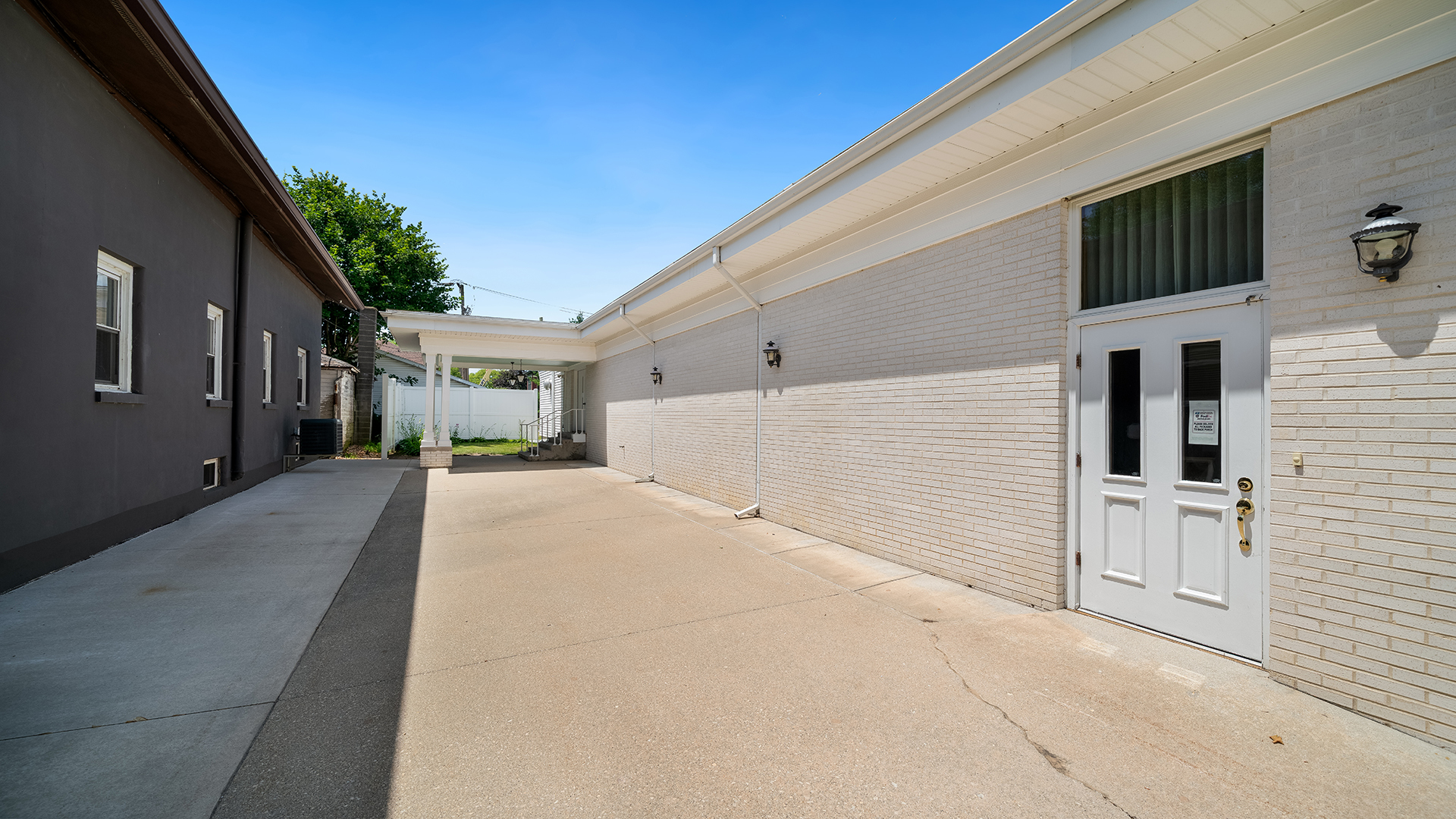 213 Crawford Avenue Property Photo 20