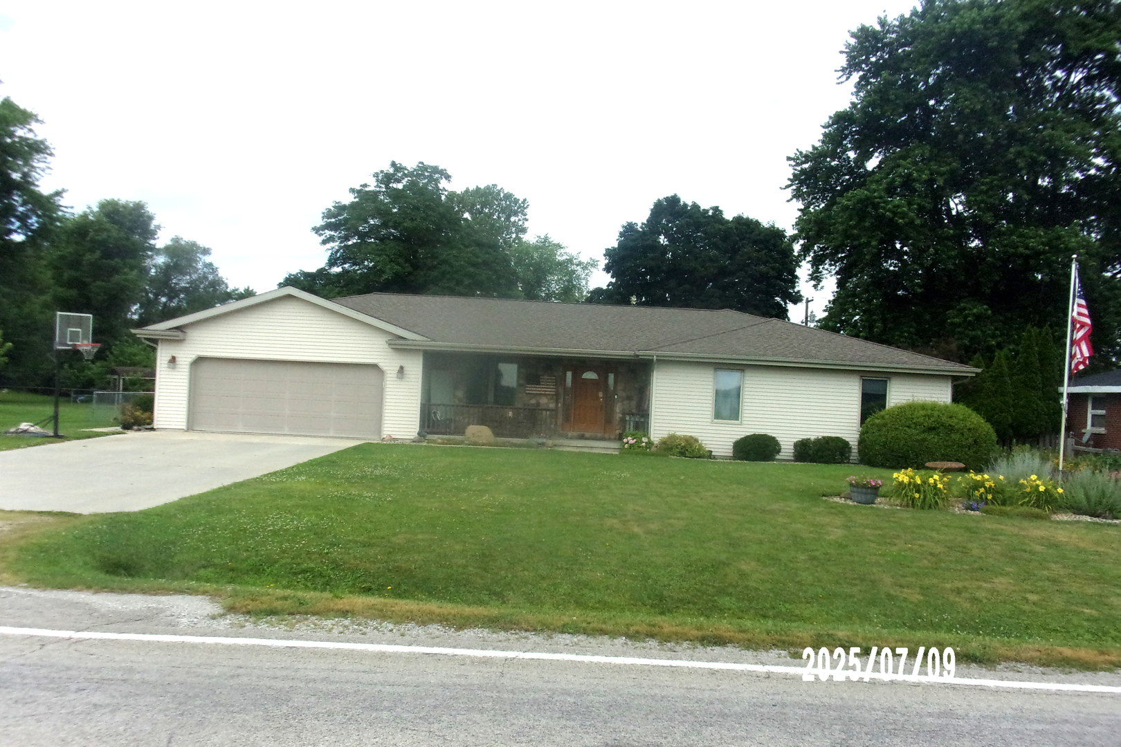 1617 N 2000 E Road Property Photo 1