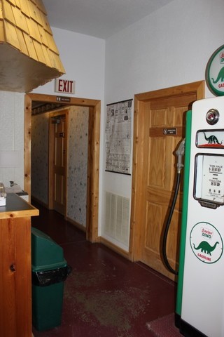 23080 Waller Road Property Photo 24