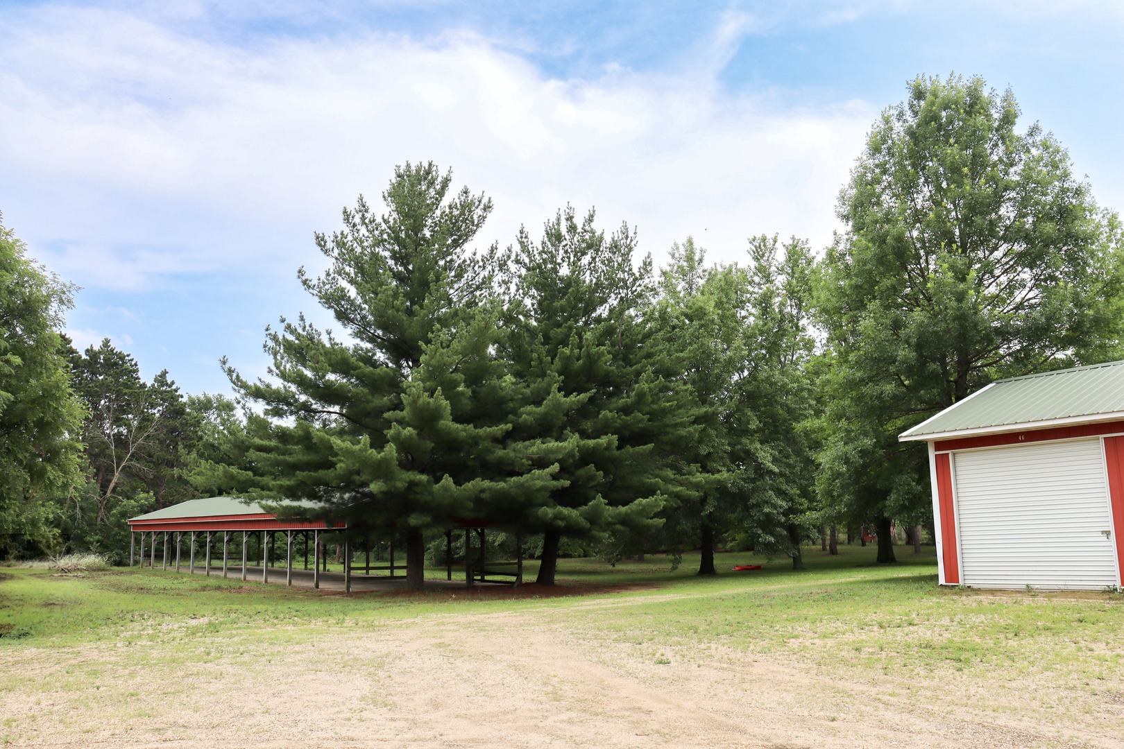 23148 Waller Road Property Photo 4
