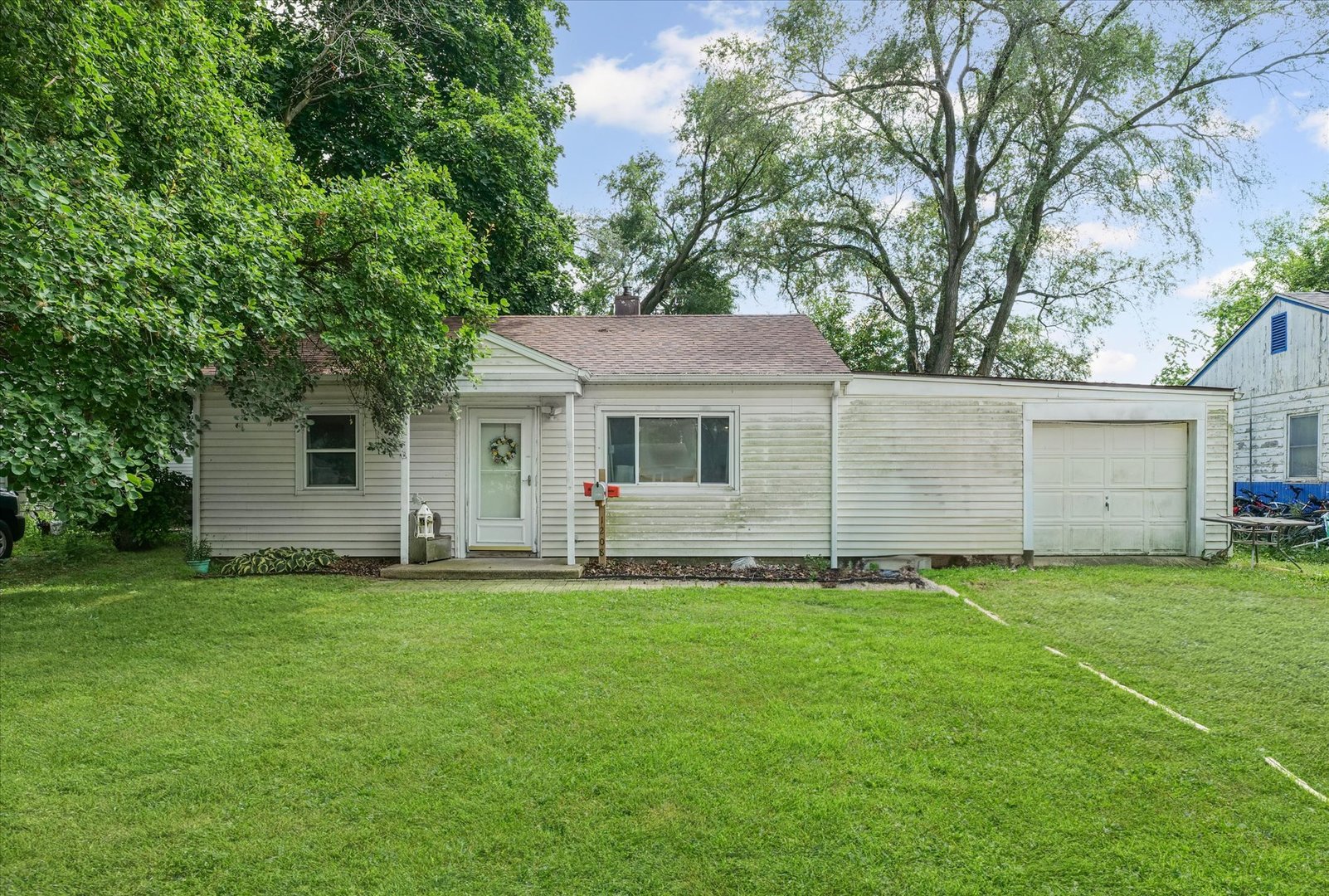 1208 Bel Aire Drive Property Photo 1