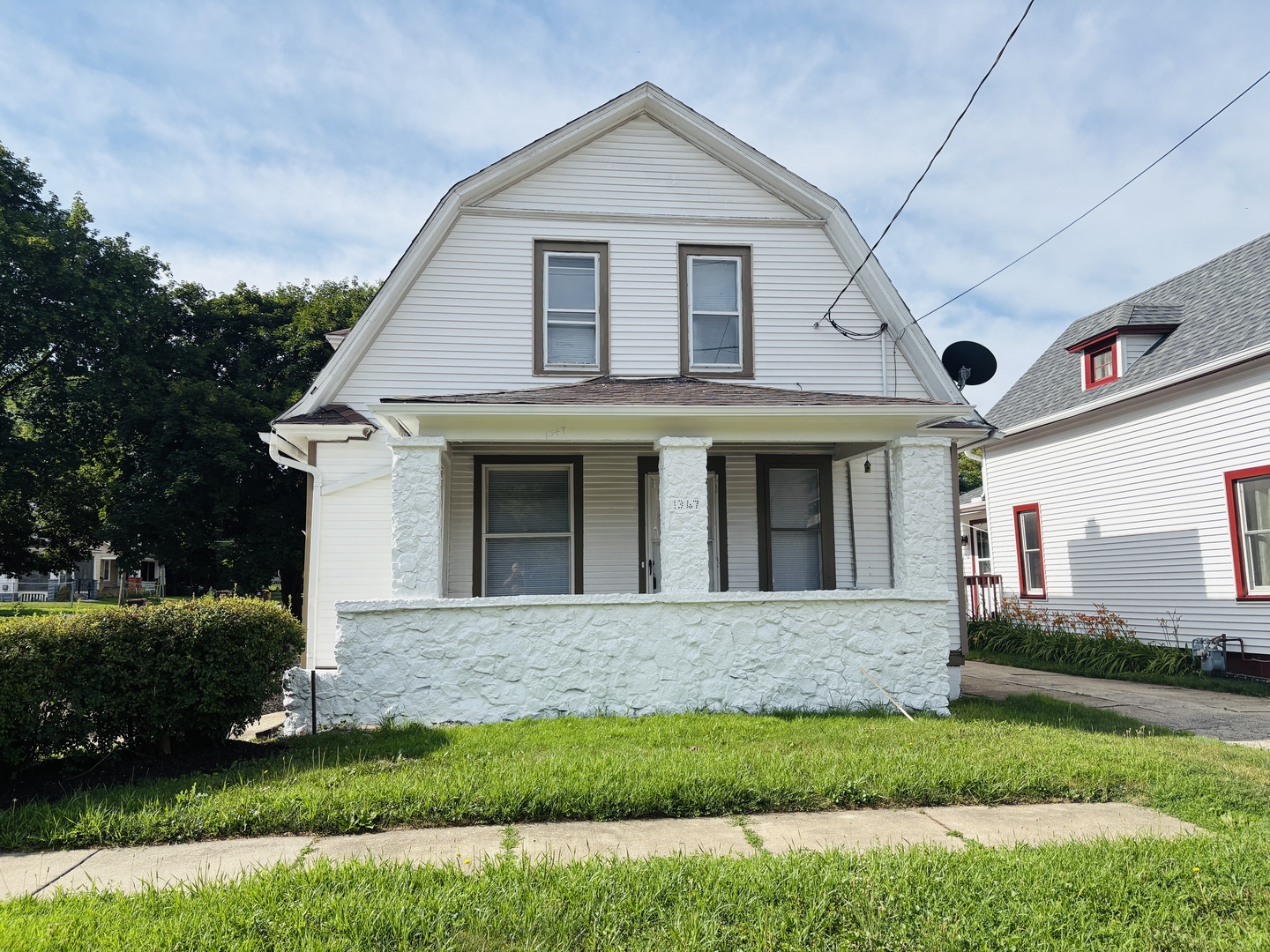 1347 Greenwood Avenue Property Photo 1