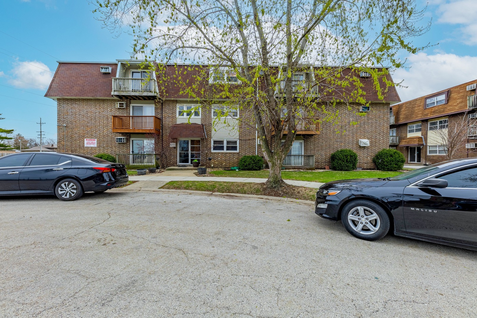 4309 W Park Lane Drive 2b Property Photo 1