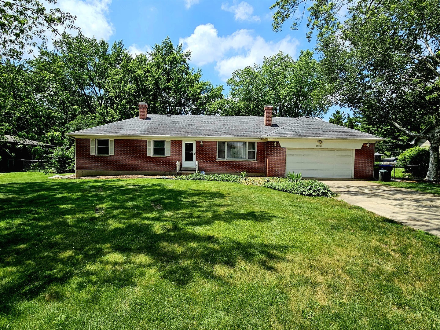 3n736 Locust Avenue Property Photo 1