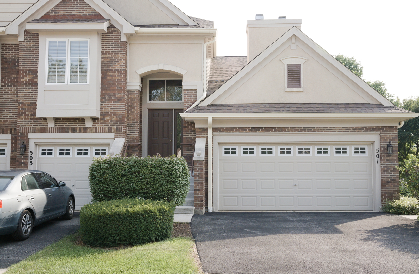 501 Saddlebrook Lane 501 Property Photo 1