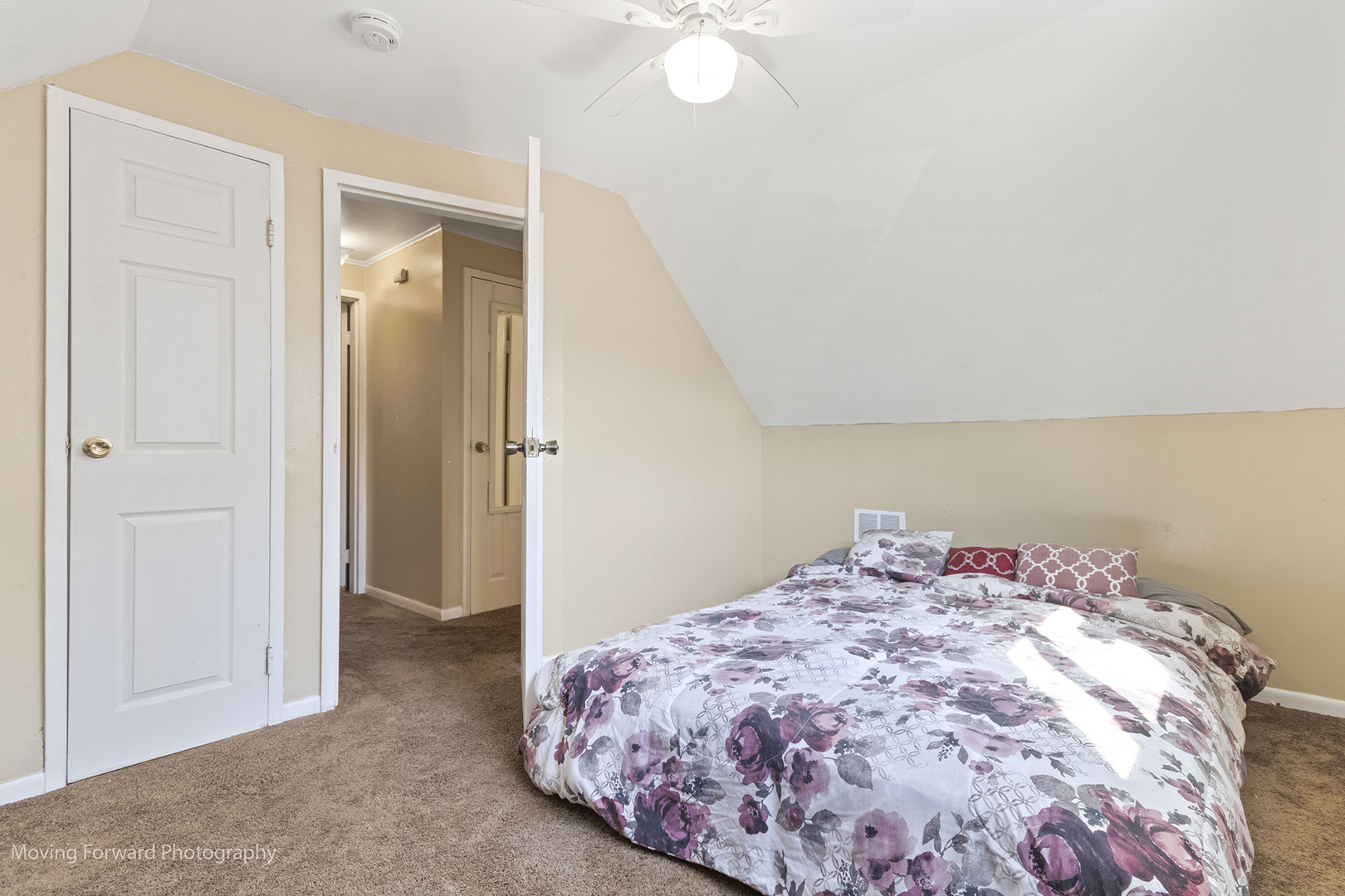 109 Walnut Street Property Photo 14