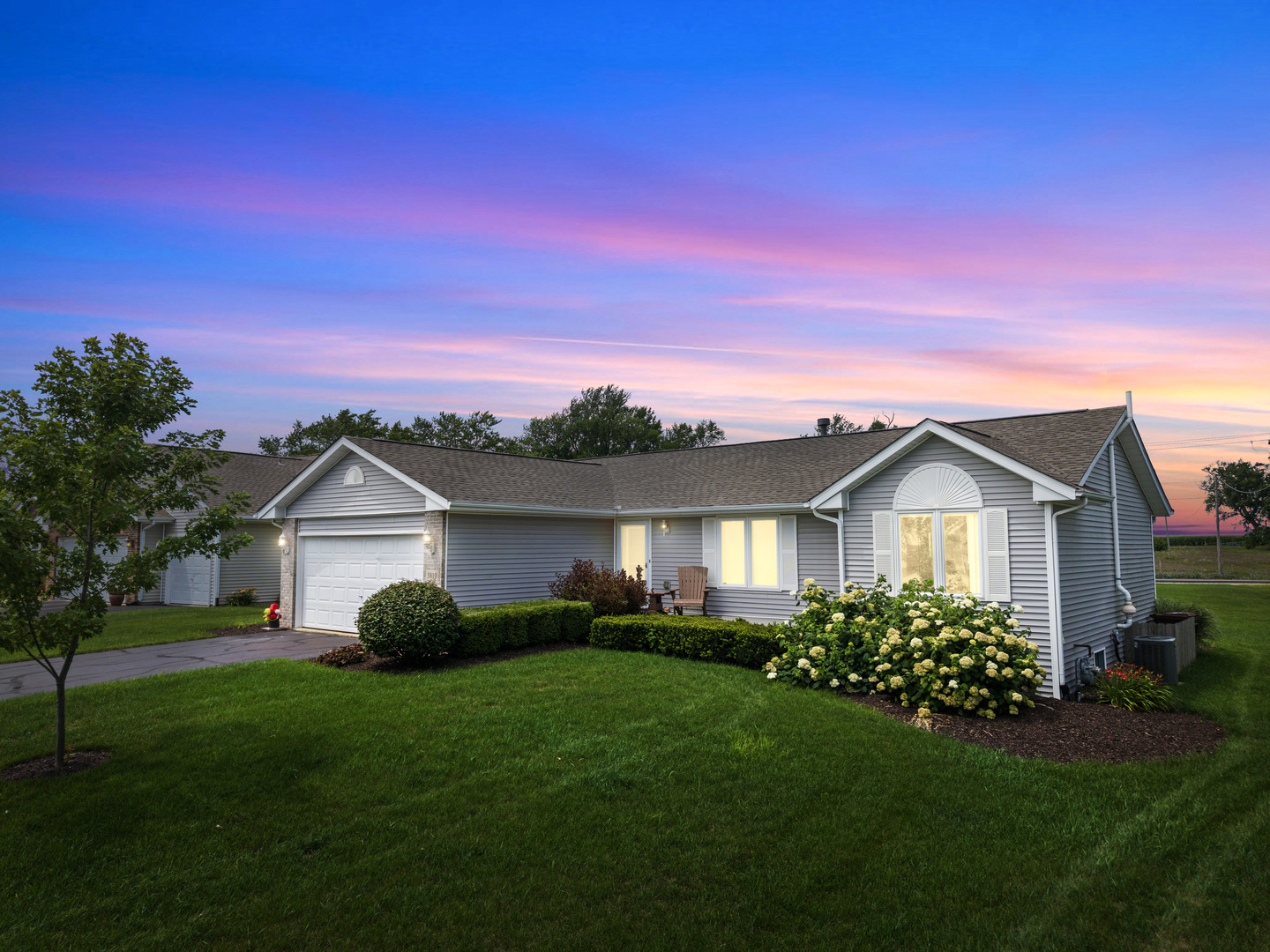 3810 Foxglove Lane Property Photo 1