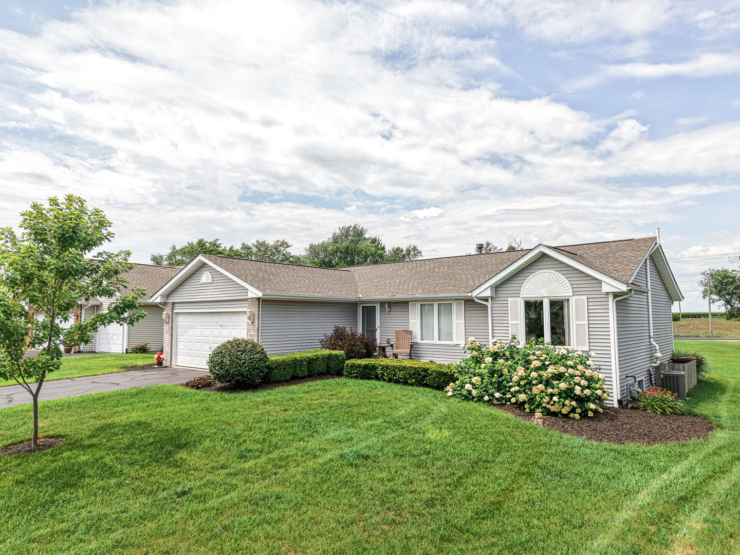 3810 Foxglove Lane Property Photo 2