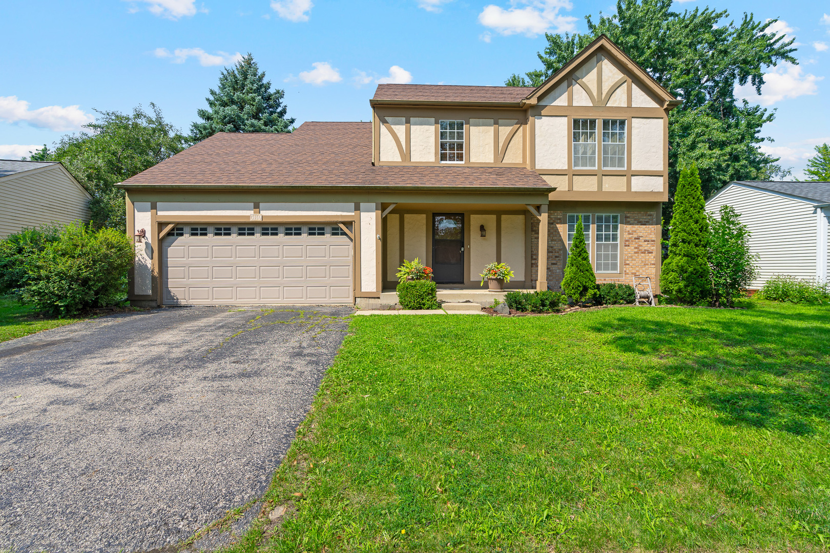 3140 Medford Court Property Photo 1