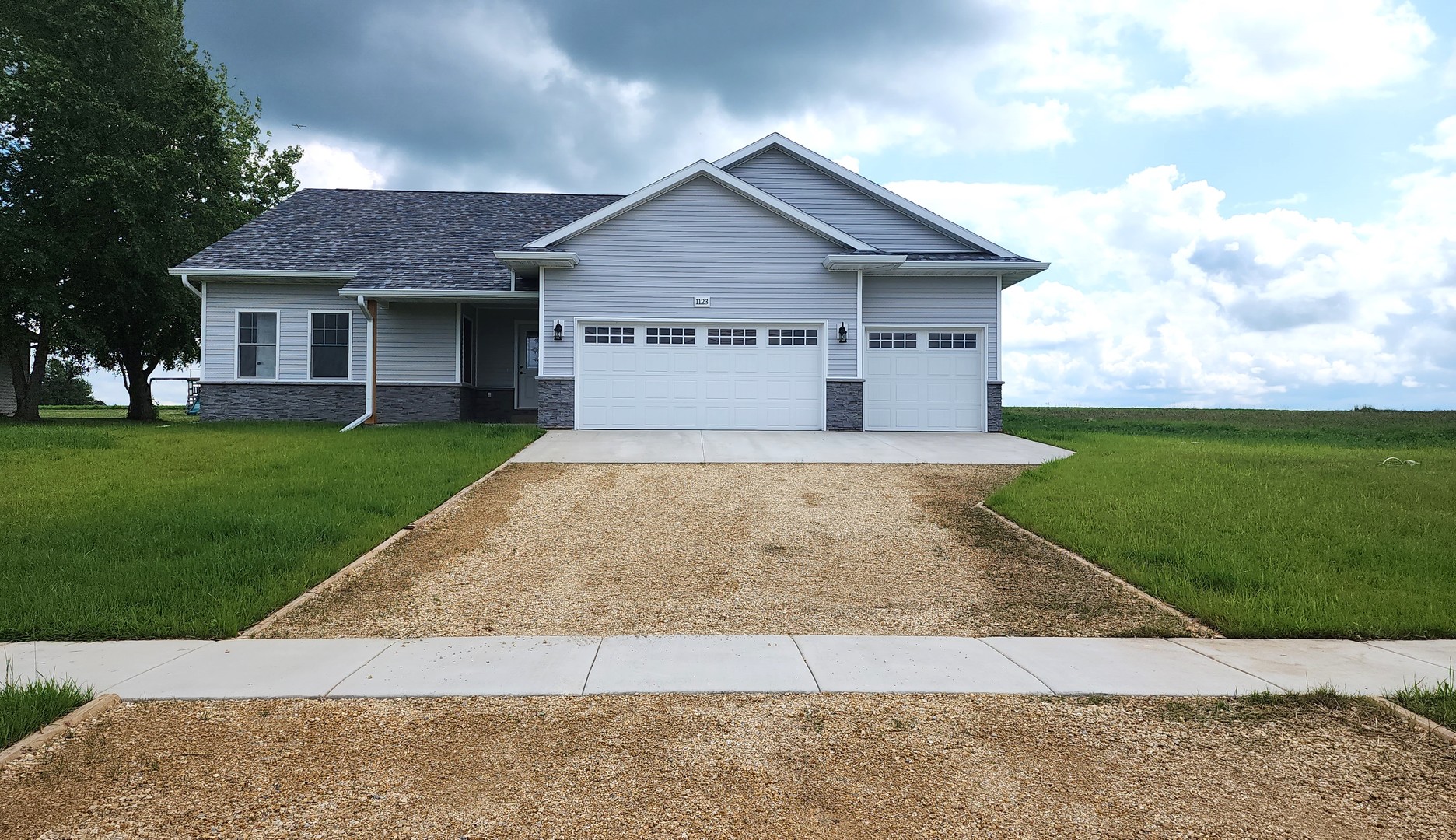 1123 Church Street Property Photo 1