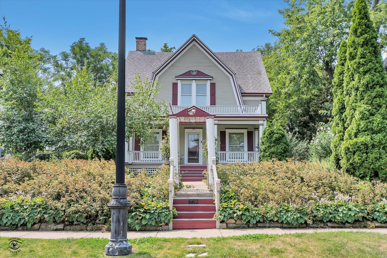 662 Glenwood Avenue Property Photo 1