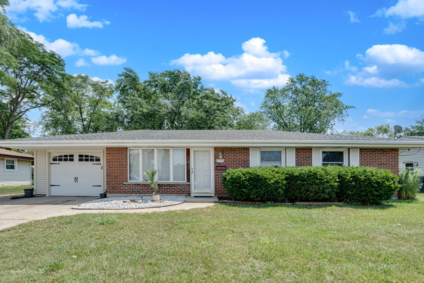 631 S Springinsguth Road Property Photo 1