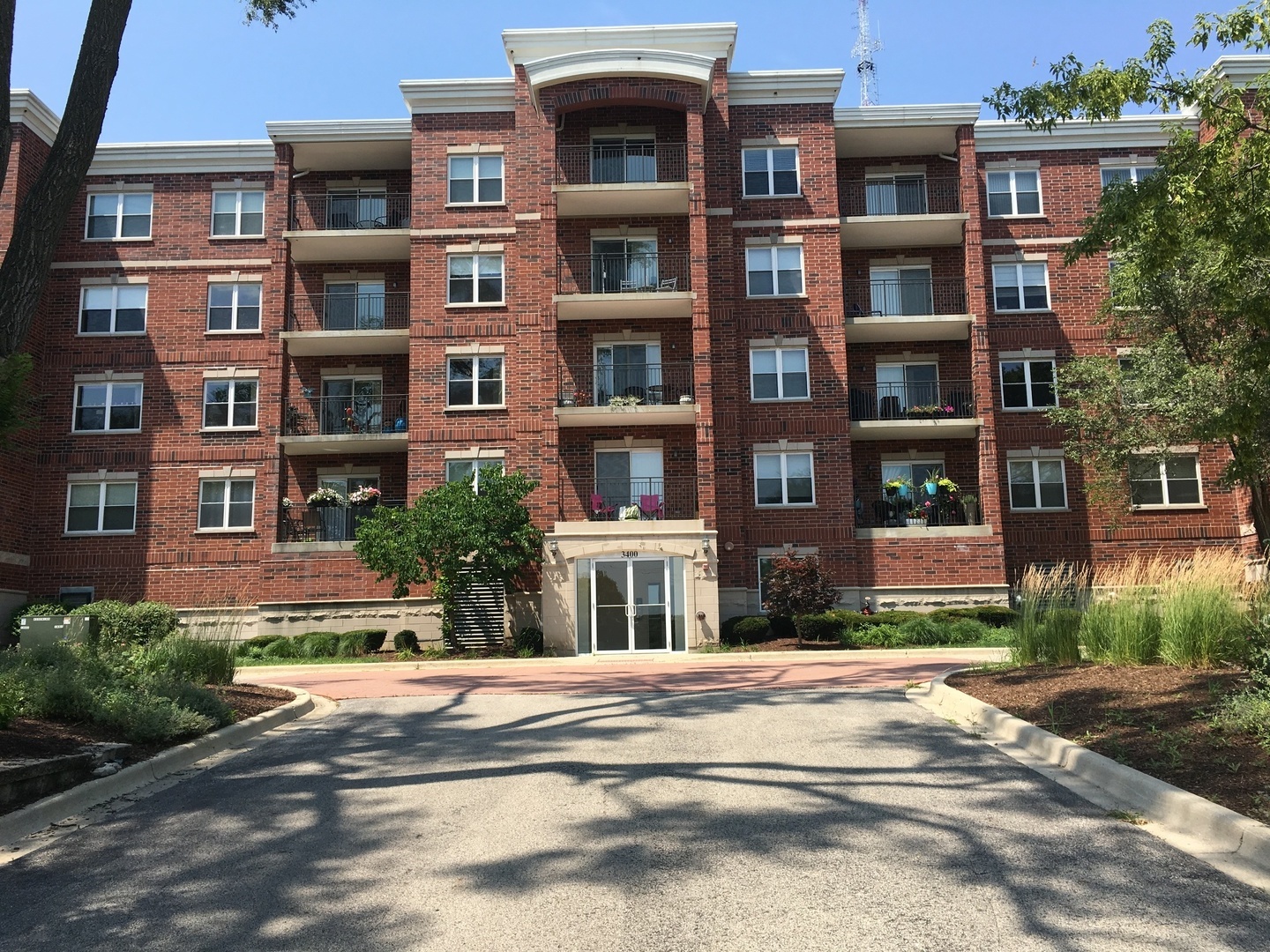 3400 N Old Arlington Heights Road 408 Property Photo 1