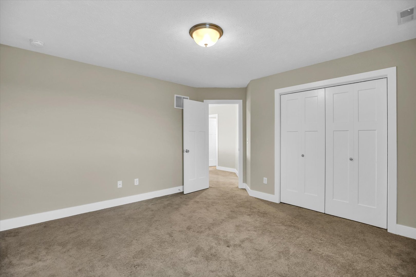 5008 Emmas Way Property Photo 32