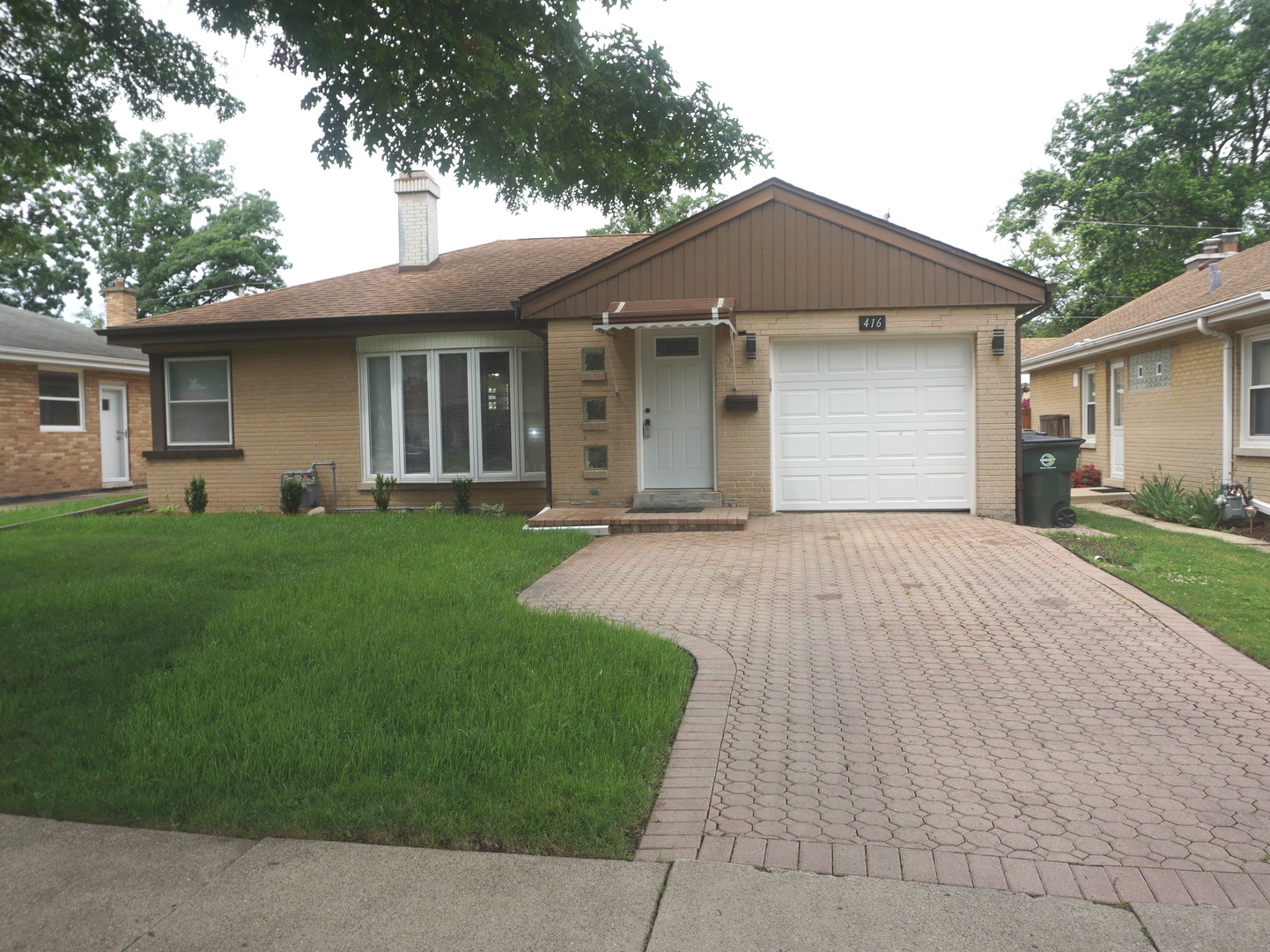 416 N Redfield Court Property Photo 1