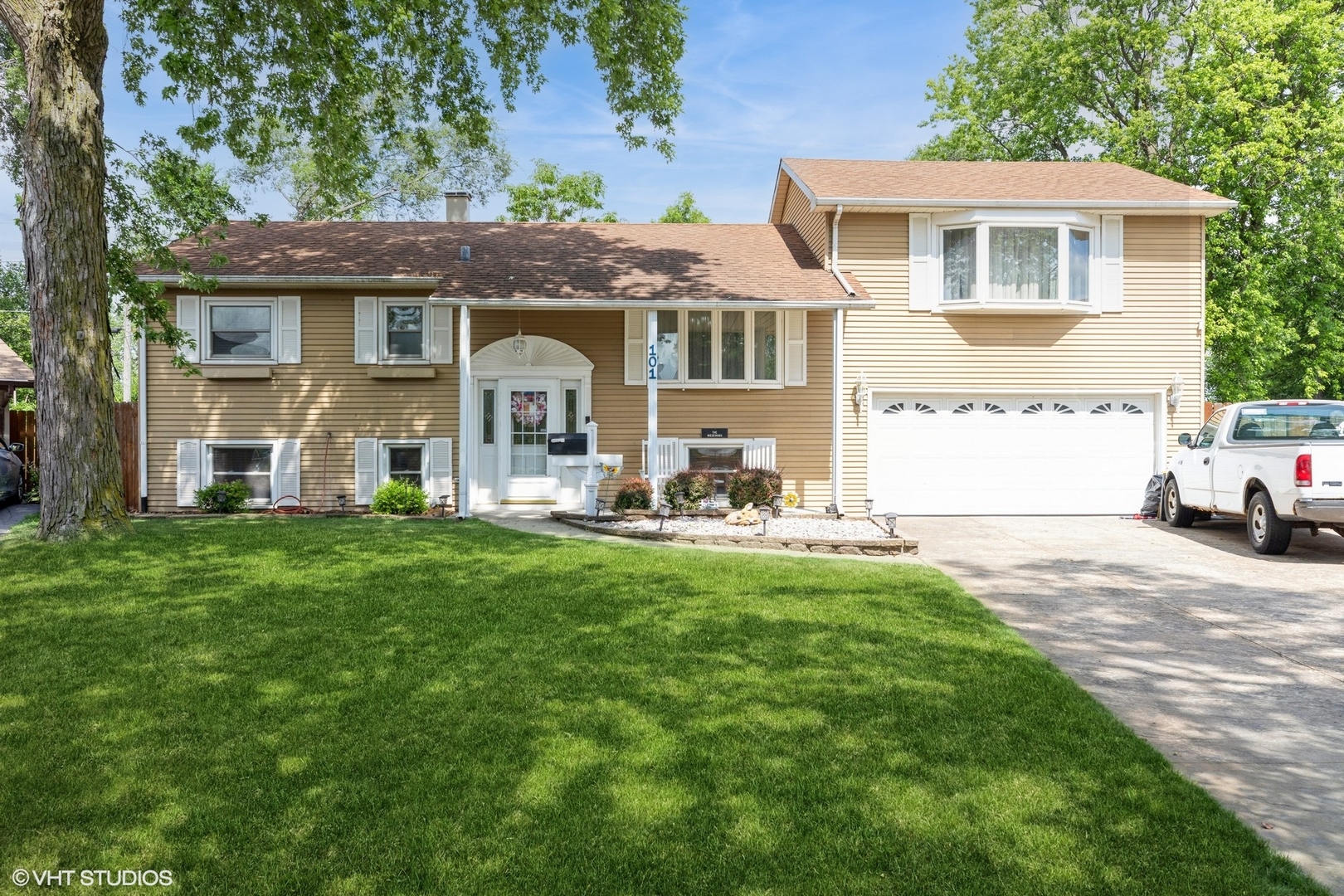 101 Cora Court Property Photo 1