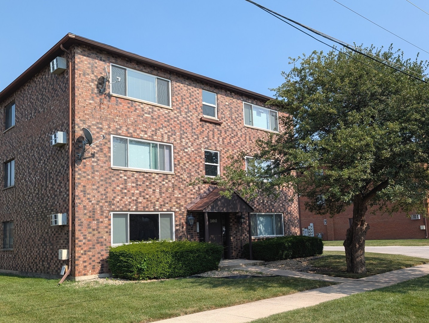 14043 Kilpatrick Avenue 3n Property Photo 1
