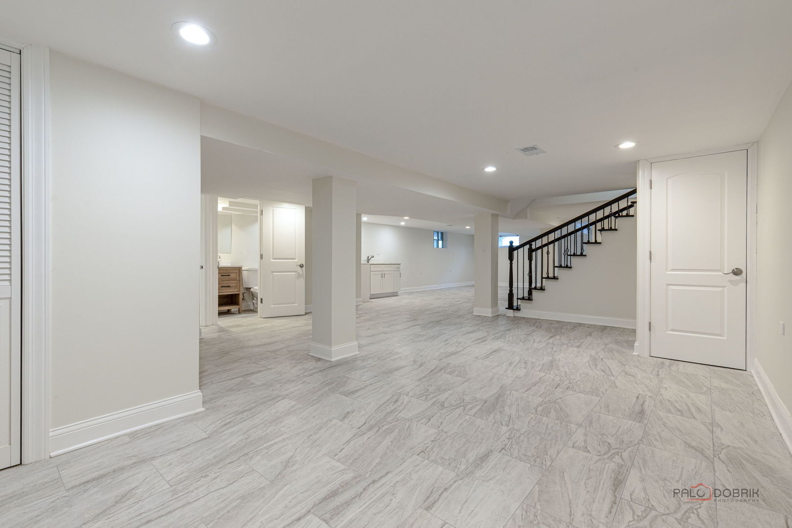 16705 Wolf Road Property Photo 32