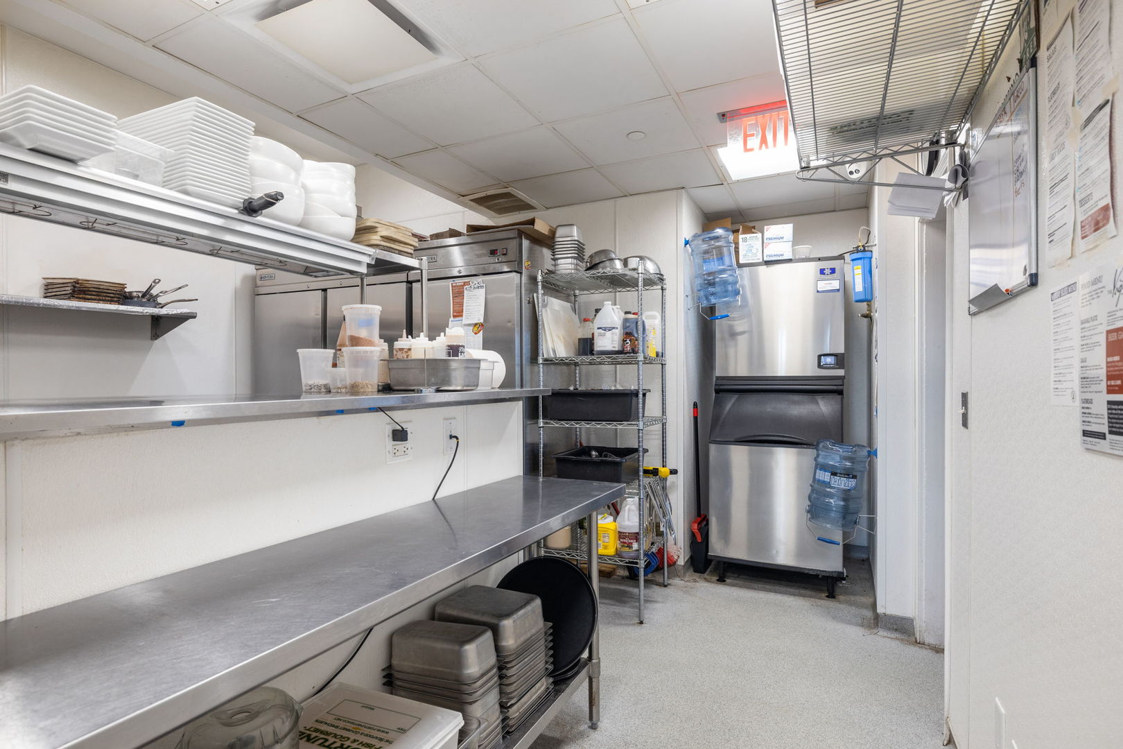 12420603 Property Photo 24