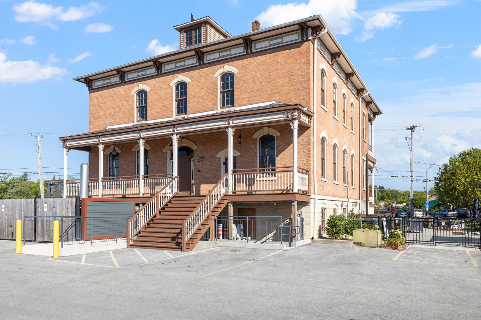 12420603 Property Photo 42