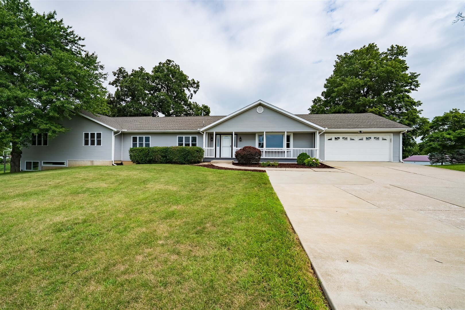 15054 E 2500 North Road Property Photo 1