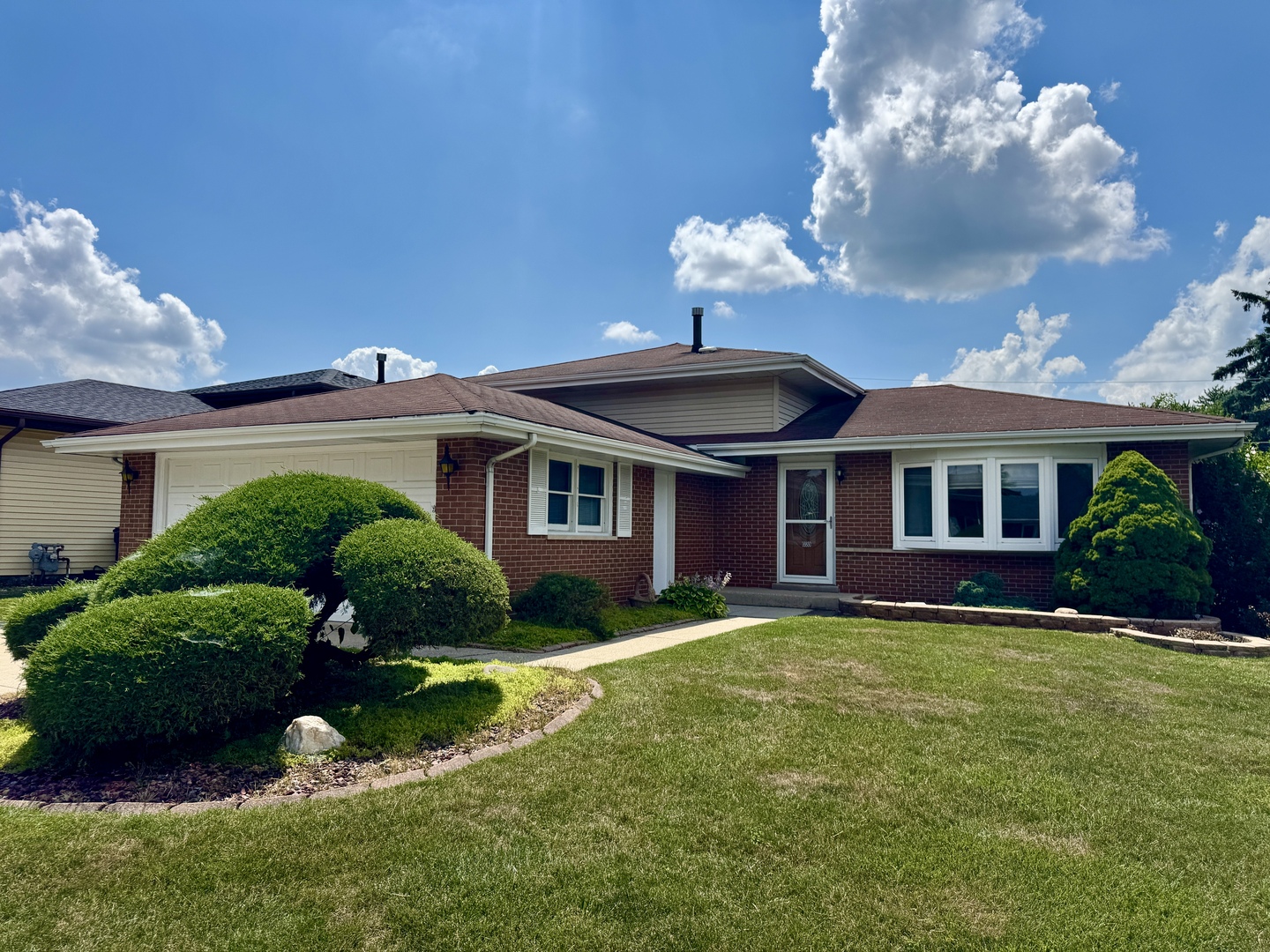 16830 93rd Avenue Property Photo 1