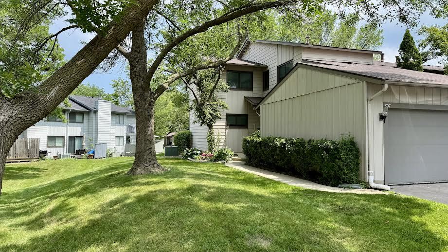 807 Hughes Place Property Photo 1