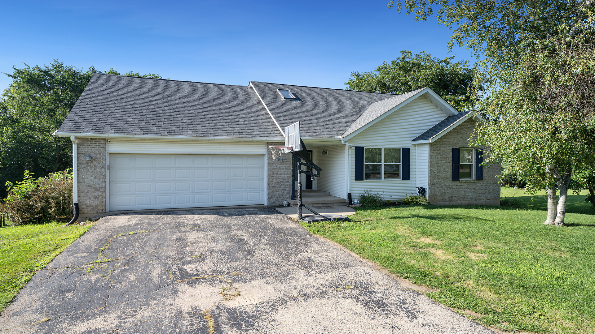 1442 W Indian Heights Drive Property Photo 1