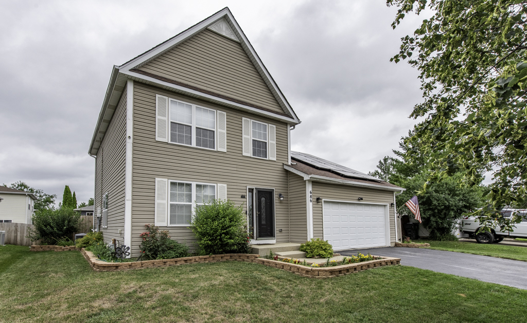 686 Chippewa Cir