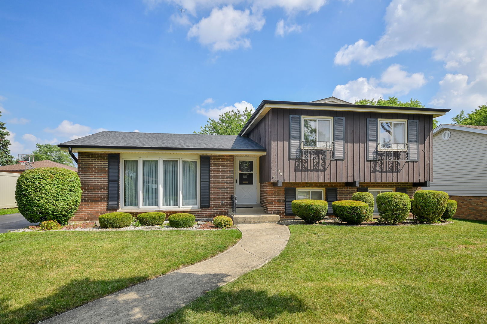 12421678 Property Photo 1