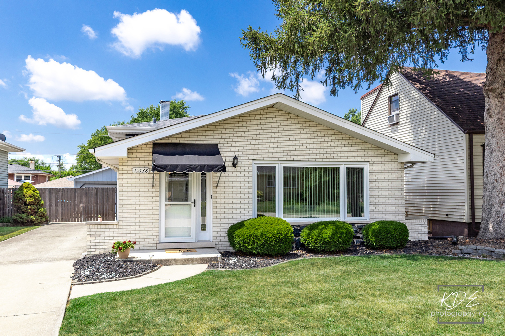 11538 S Leamington Avenue Property Photo 1