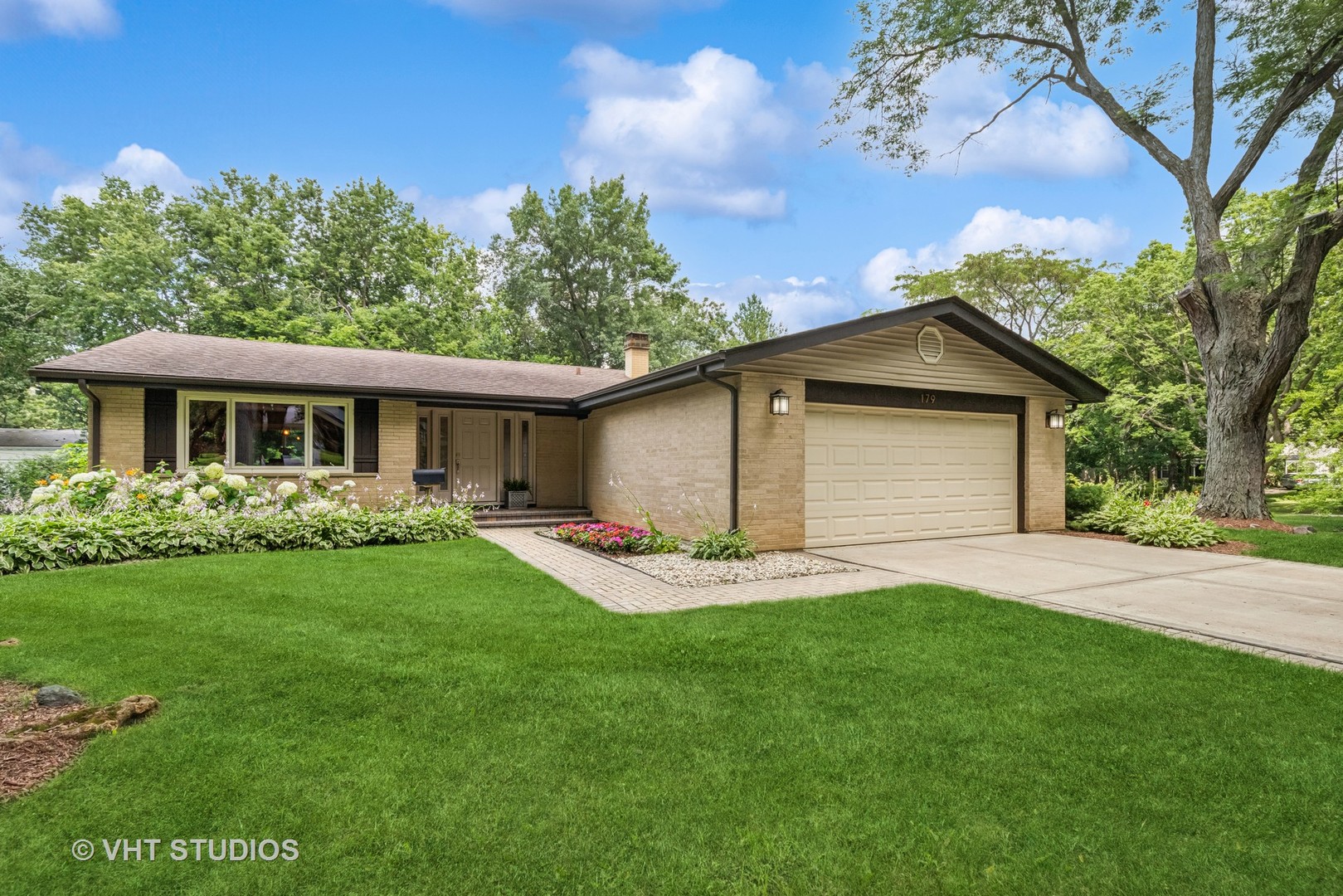 179 Acorn Lane Property Photo 1